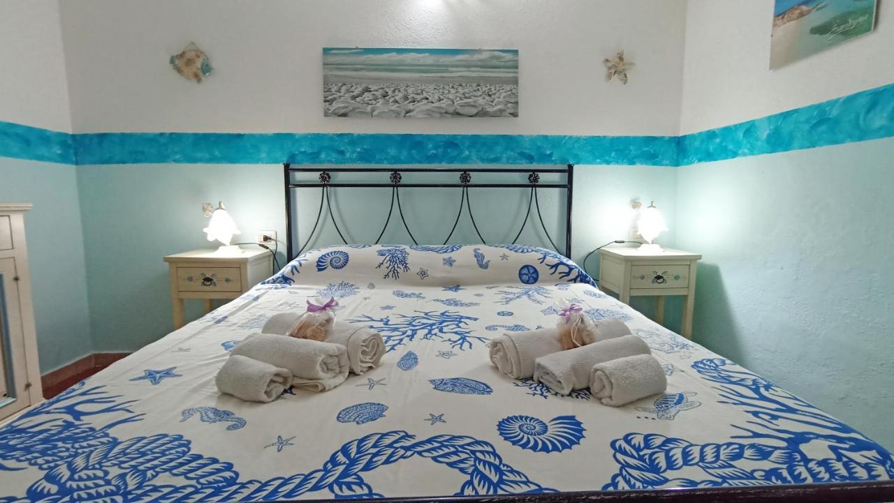 Casa Vacanze Villa Sandrina Costa Paradiso Kültér fotó