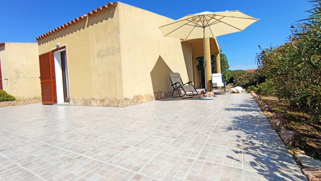 Casa Vacanze Villa Sandrina Costa Paradiso Kültér fotó