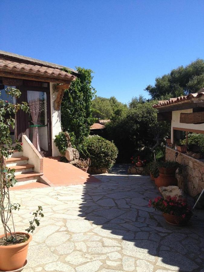 Casa Vacanze Villa Sandrina Costa Paradiso Kültér fotó