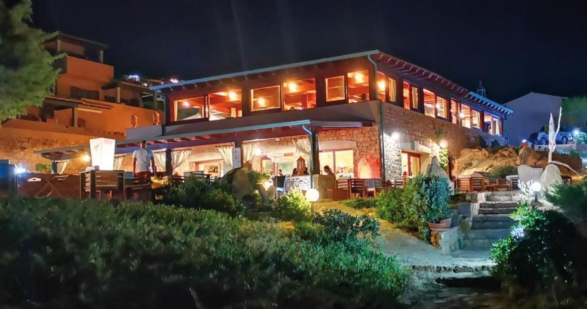 Casa Vacanze Villa Sandrina Costa Paradiso Kültér fotó